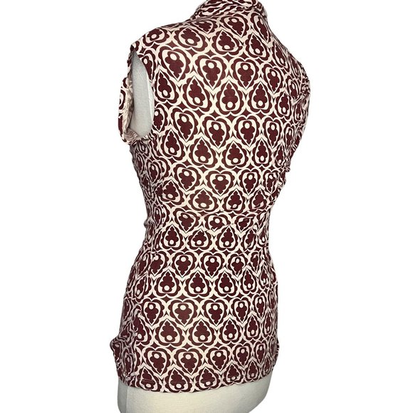 Banana Republic Women's Top Size Small Stretch Sleeveless V Neck Rusty Red and W - Picture 4 of 11